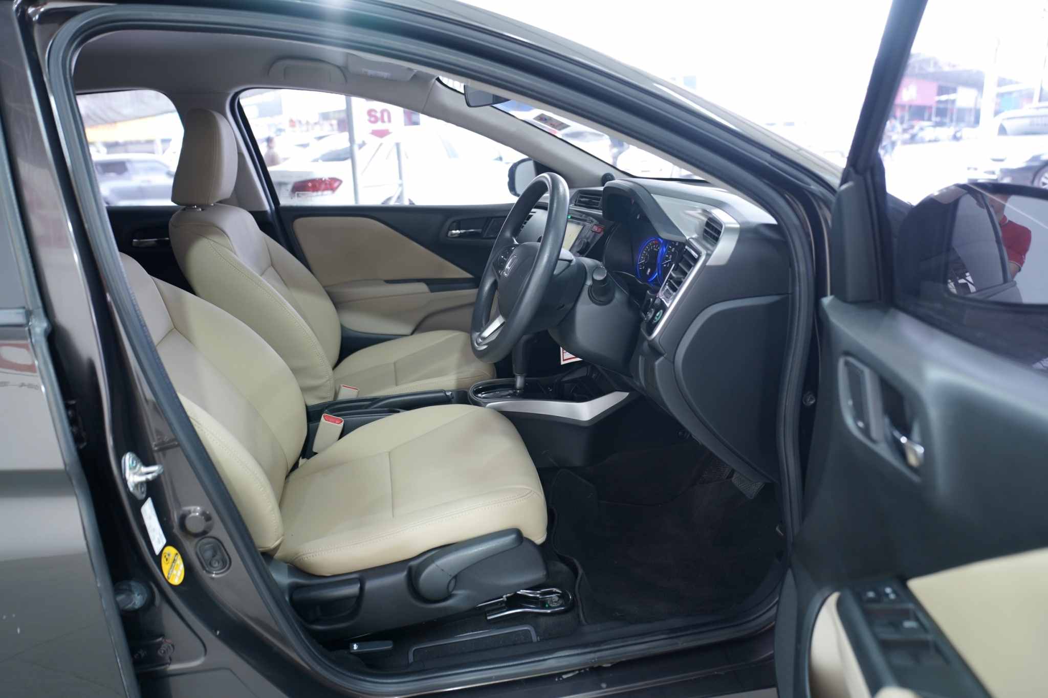 2014 HONDA CITY 1.5 V+ AT 1.5
