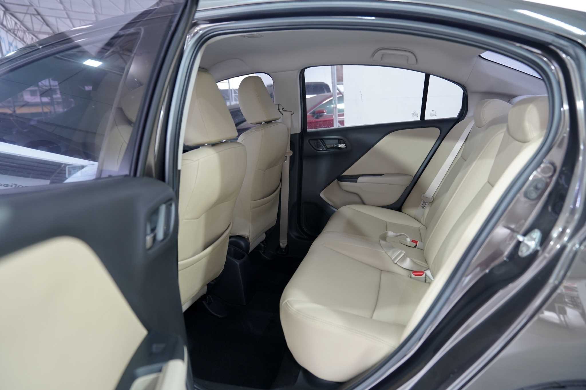 2014 HONDA CITY 1.5 V+ AT 1.5