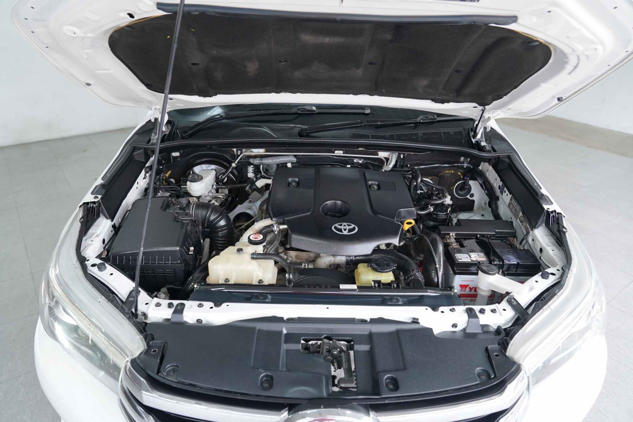 2017 TOYOTA REVO 2.4 E PRERUNNER MT