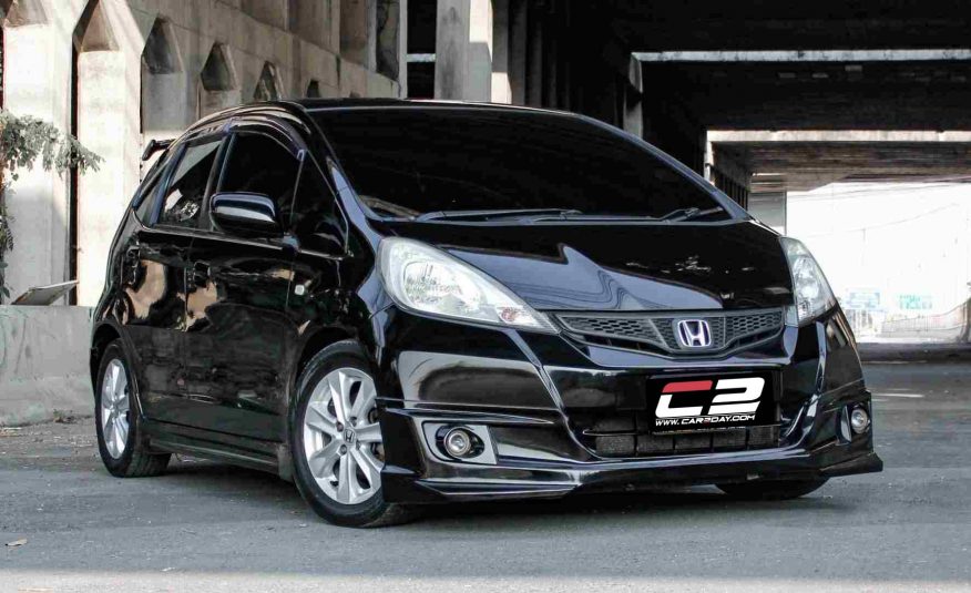 2021 HONDA JAZZ 1.5 i-VTEC V