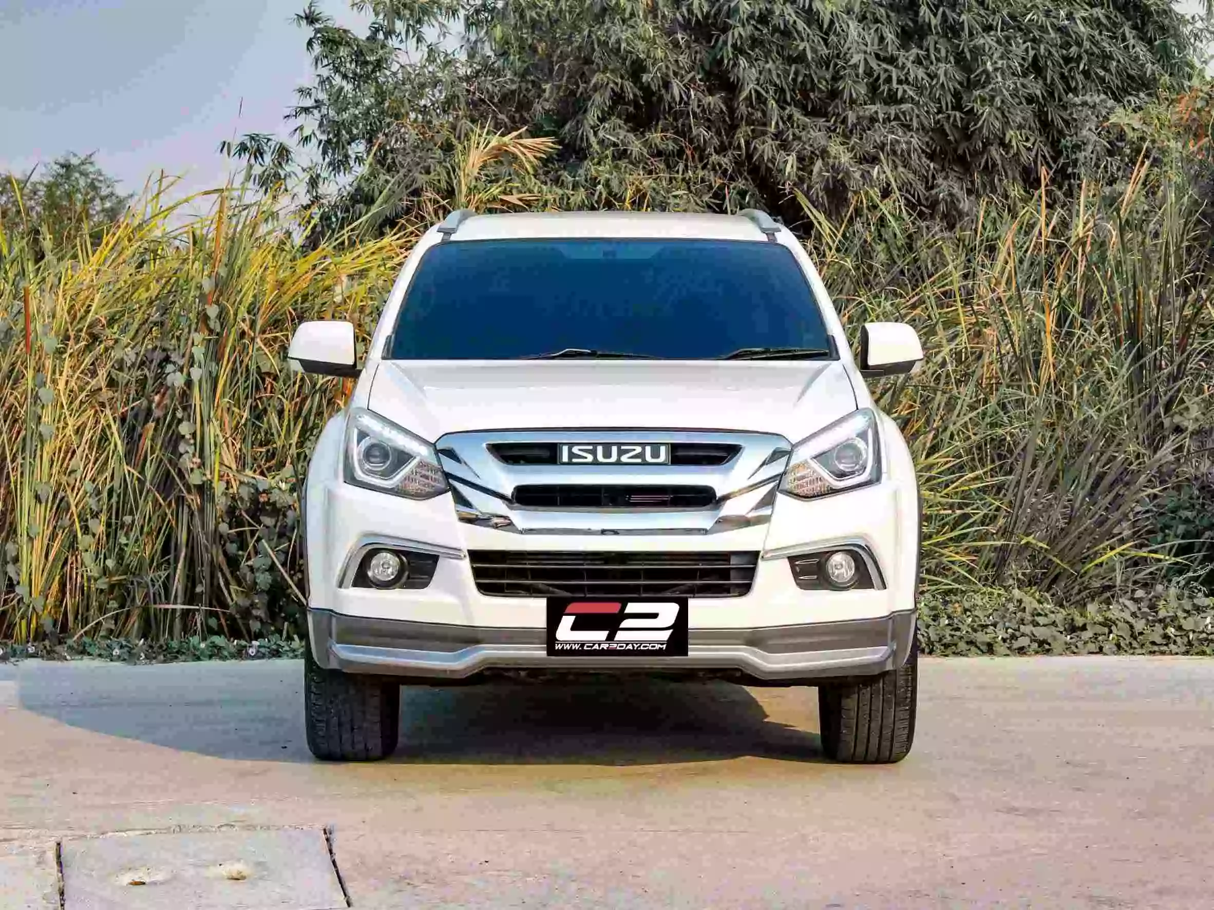 2019 ISUZU MUX 1.9 (DVD Navi)