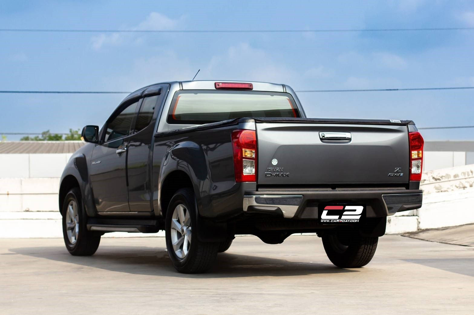 2019 ISUZU DMax Hi-lander Space Cab 1.9Z 6M/T