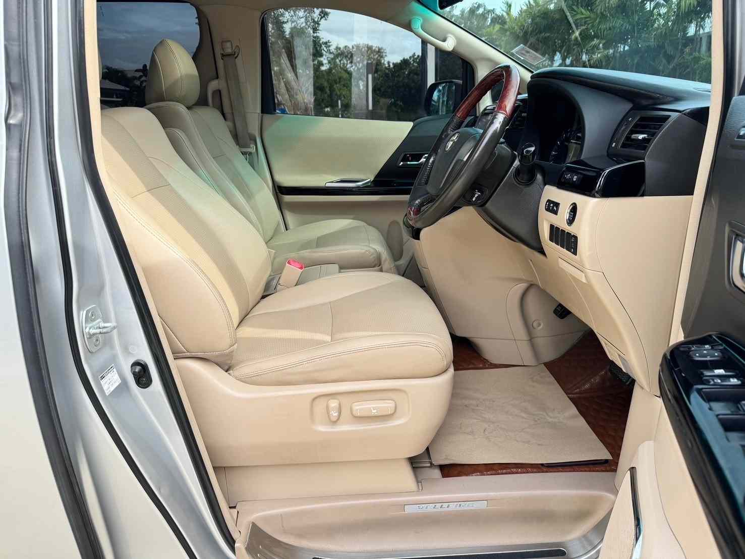 2009 TOYOTA VELLFIRE 2.4 V