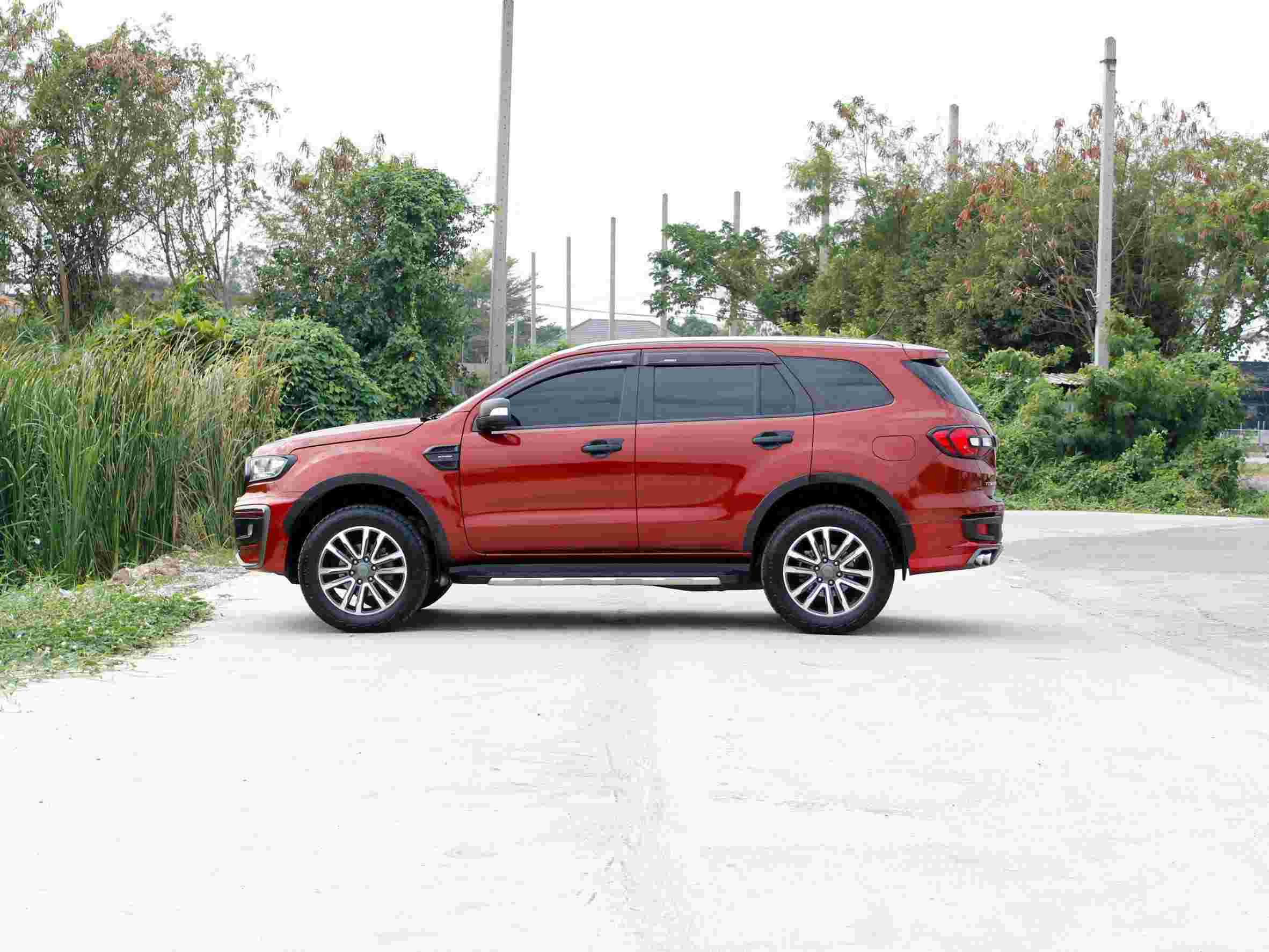 2019 FORD EVEREST 2.0 BI-TURBO 4WD TITANIUM PLUS