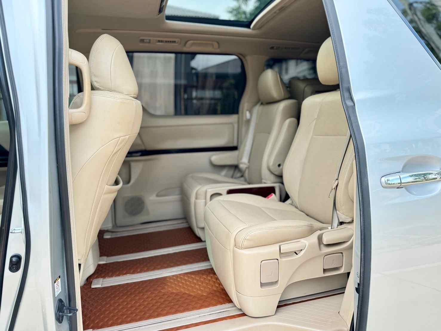 2009 TOYOTA VELLFIRE 2.4 V