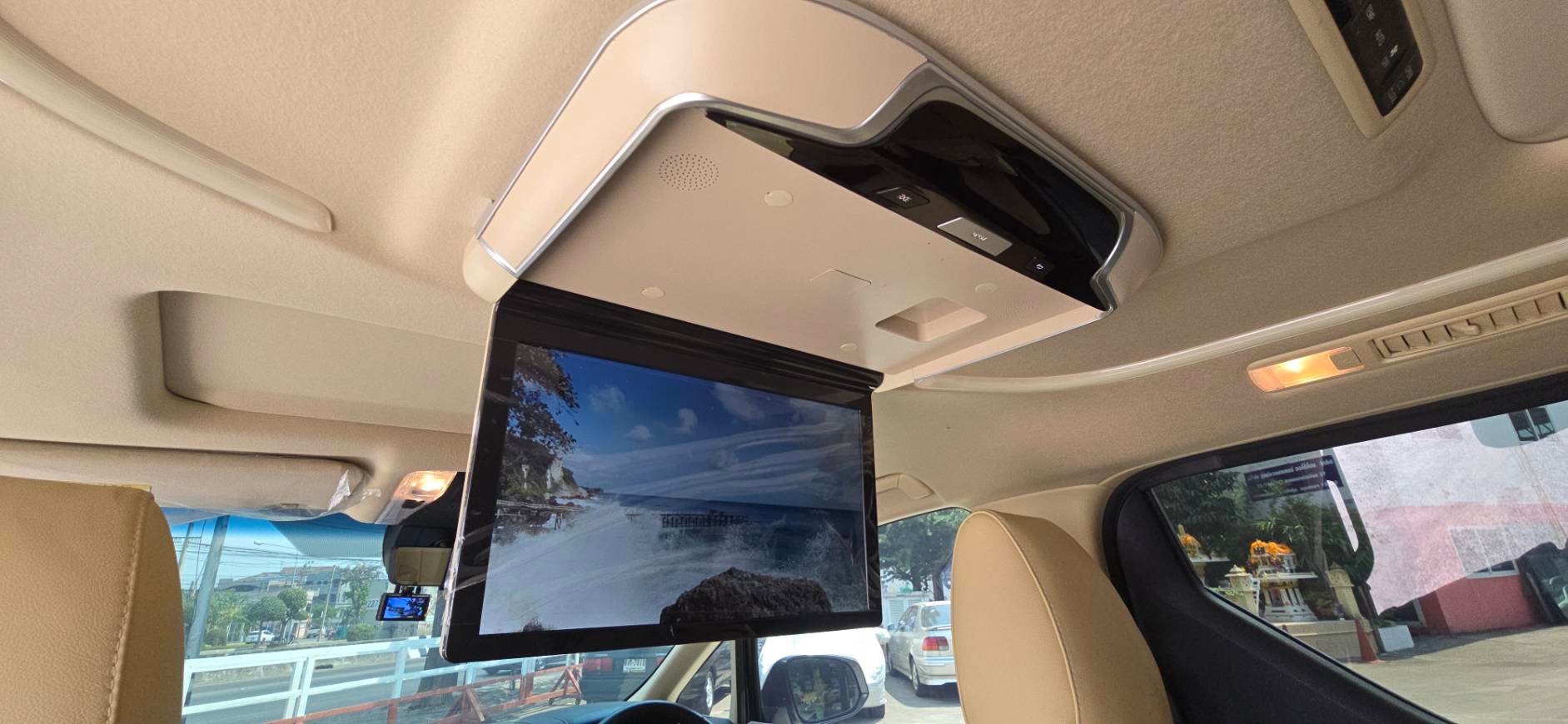 2021 Toyota Alphard 2.5 Hybrid X E Four