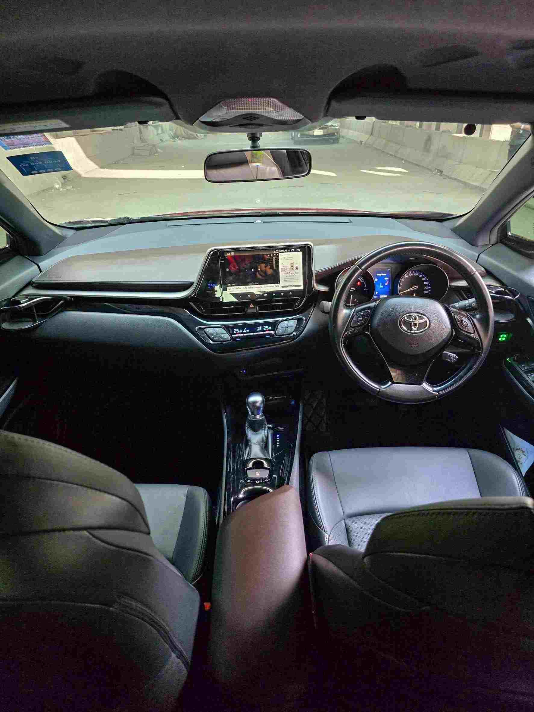 2018 TOYOTA CHR 1.8 Mid Hybrid