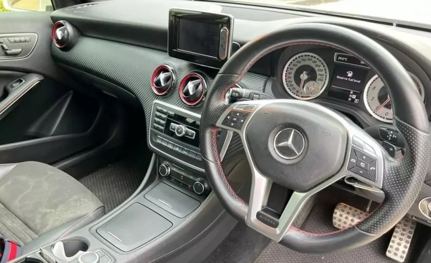 2013 Benz A250 AMG Sport 2.0