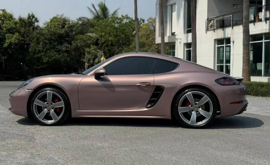 2017 Porsche 718 Cayman