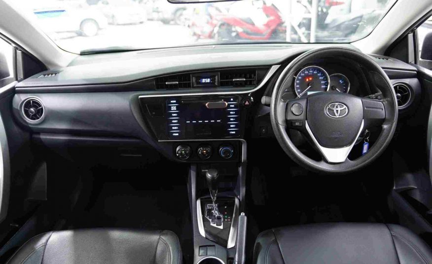 2017 TOYOTA ALTIS 1.8 E AT