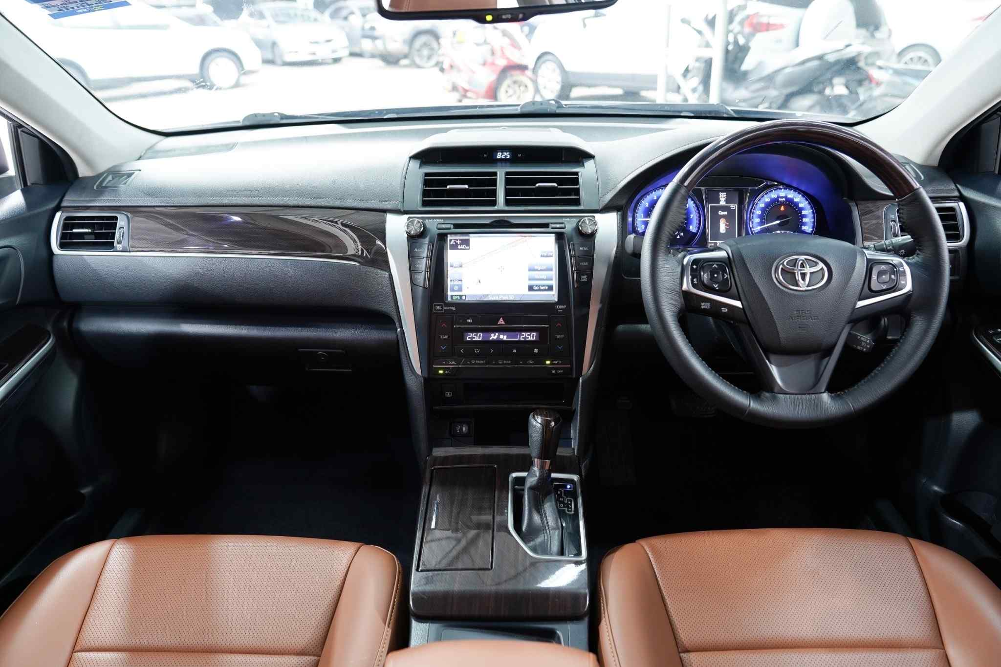2017 TOYOTA CAMRY 2.5 G AT