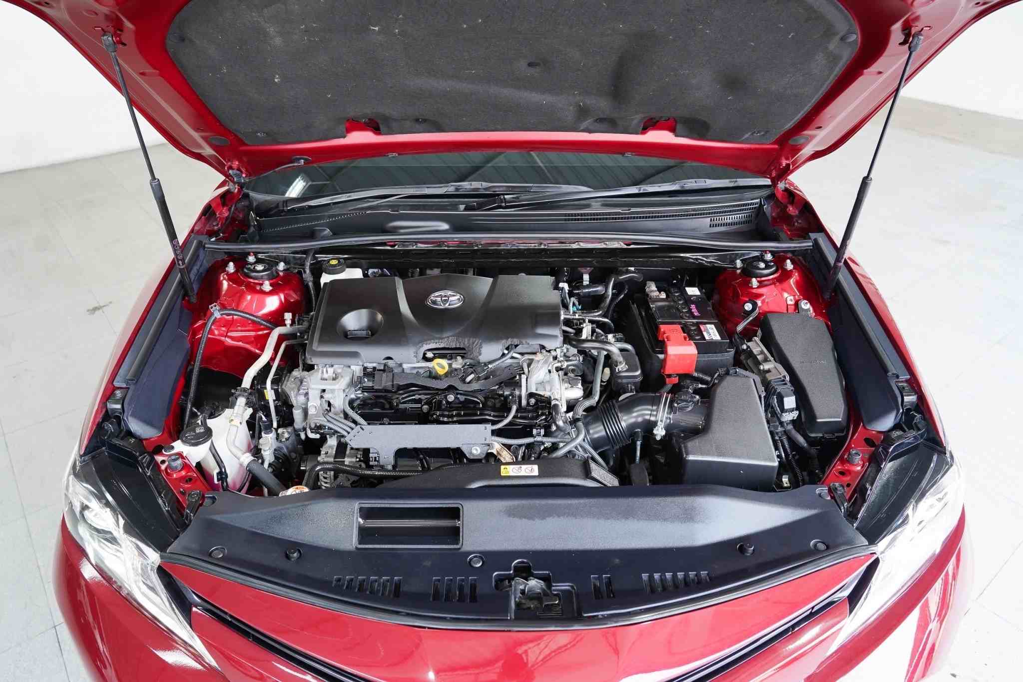 2018 TOYOTA CAMRY 2.5G AT