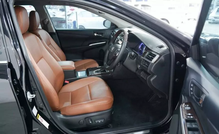 2017 TOYOTA CAMRY 2.5 G AT