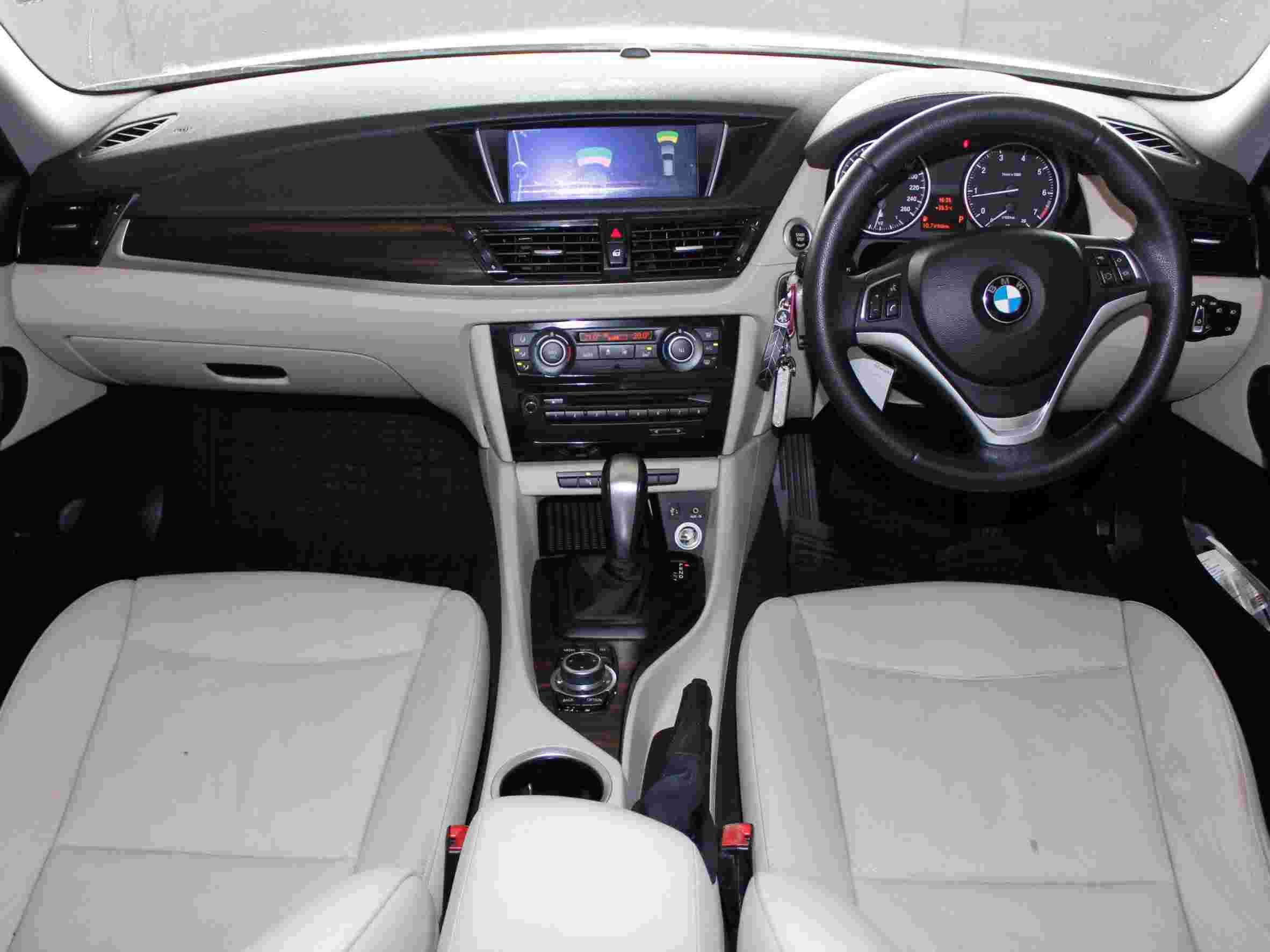 2015 BMW X1 Sdriver 1.8i Sport