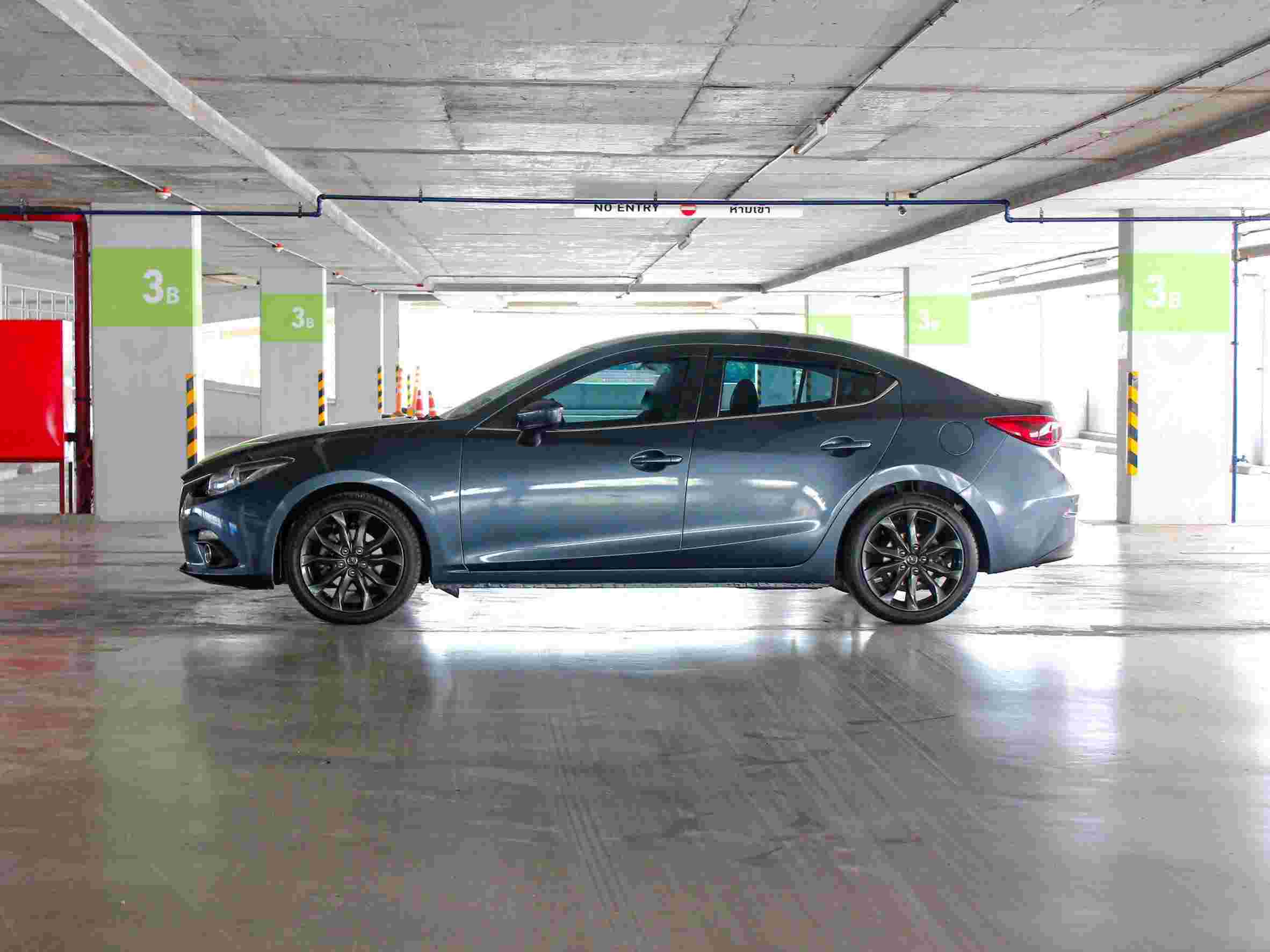 2014 MAZDA MAZDA3 2.0 S
