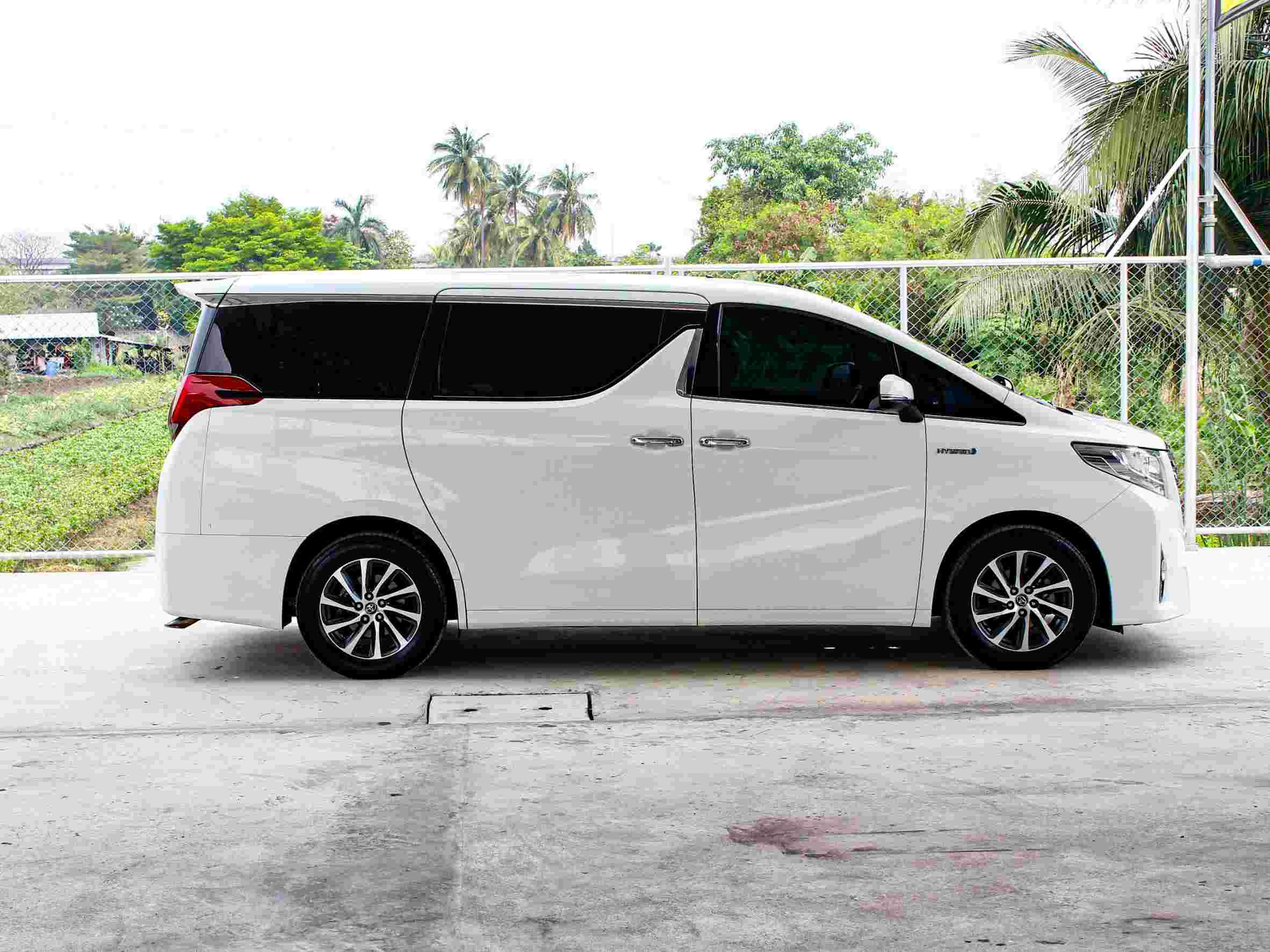 2015 TOYOTA ALPHARD 2.5 HYBRID G