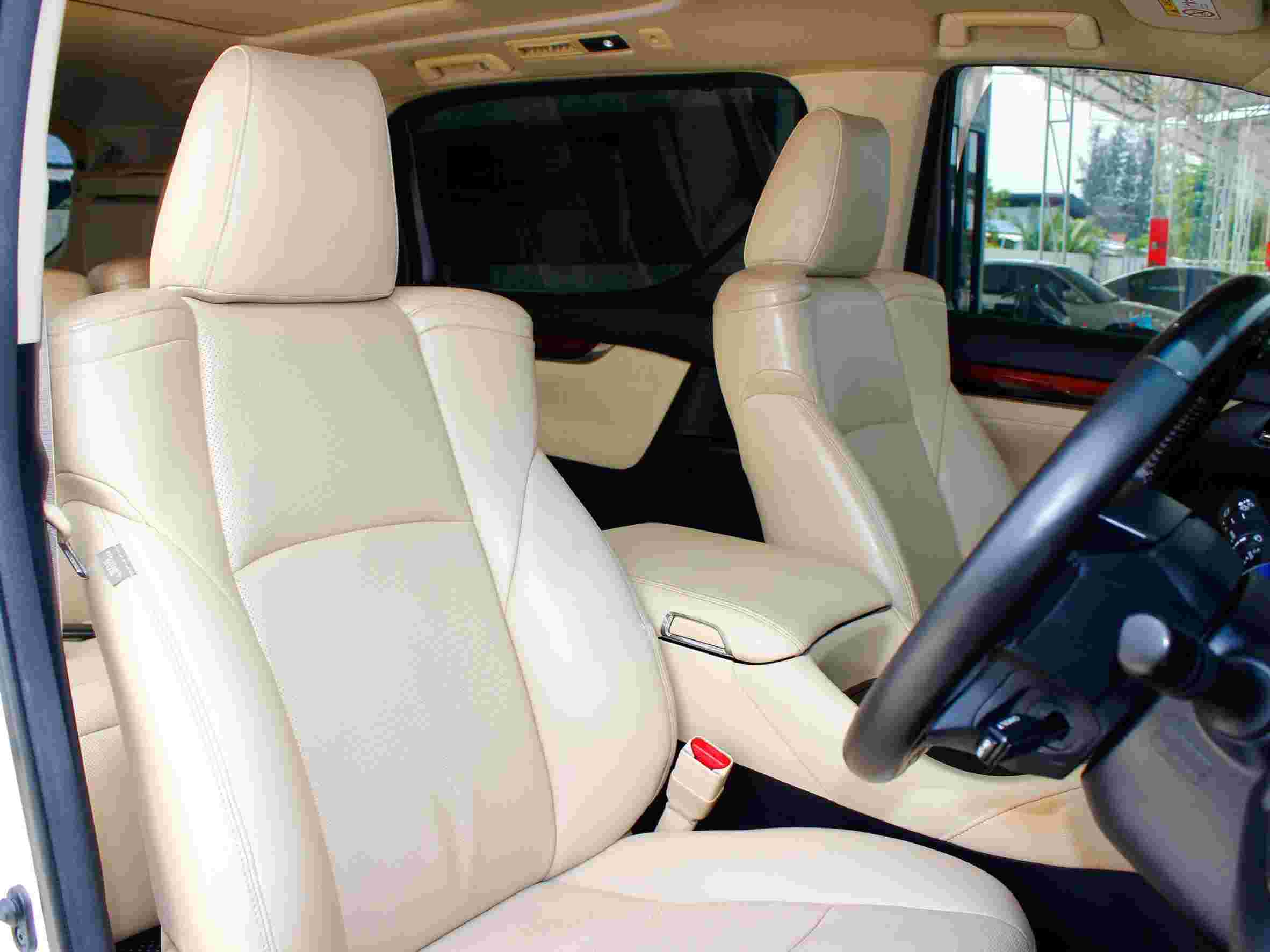2015 TOYOTA ALPHARD 2.5 HYBRID G