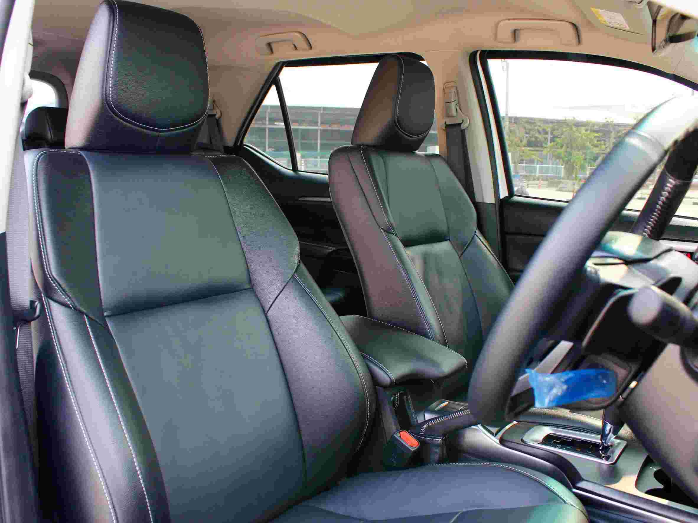 2022 TOYOTA FORTUNER 2.4 V 4WD LEADER