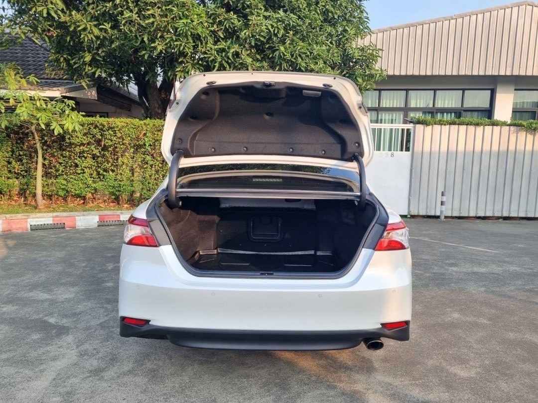 2019 Toyota Camry 2.0 G