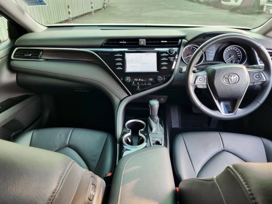 2019 Toyota Camry 2.0 G