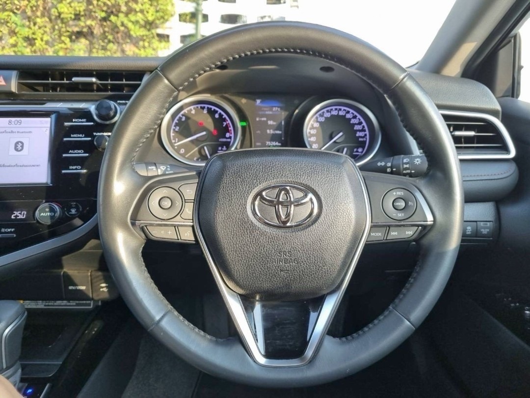 2019 Toyota Camry 2.0 G