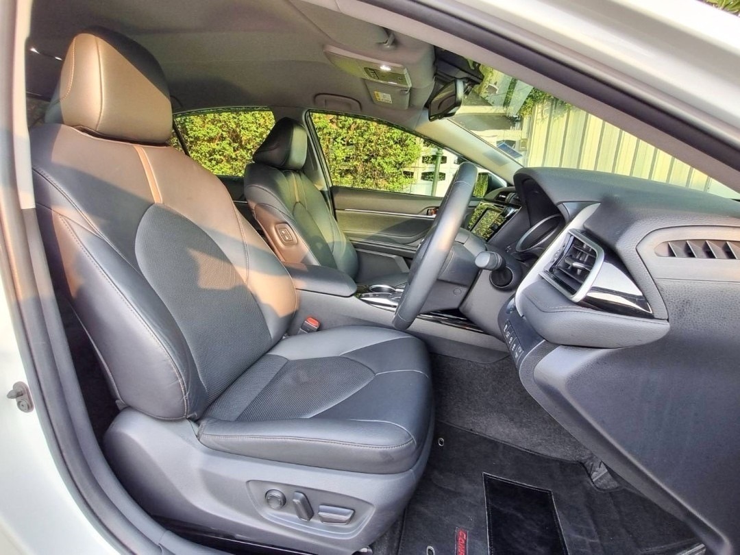 2019 Toyota Camry 2.0 G