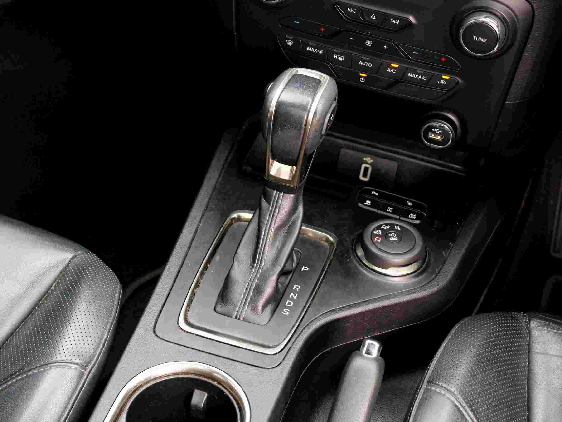 2019 FORD EVEREST 2.0 BI-TURBO 4WD TITANIUM PLUS