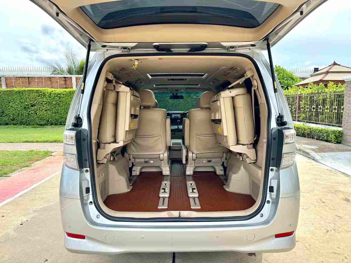 2009 TOYOTA VELLFIRE 2.4 V