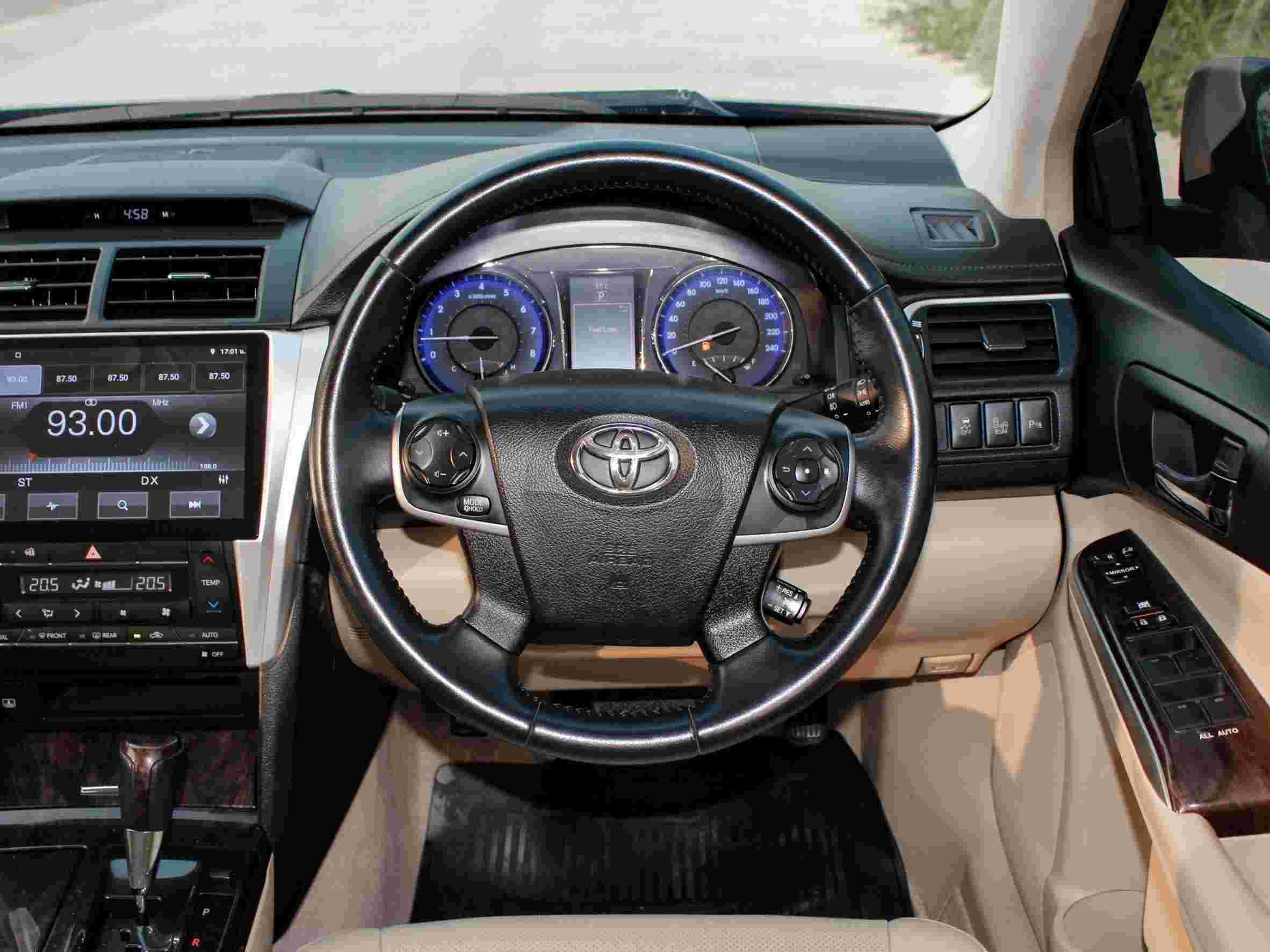 2016 Toyota Camry 2.0 G