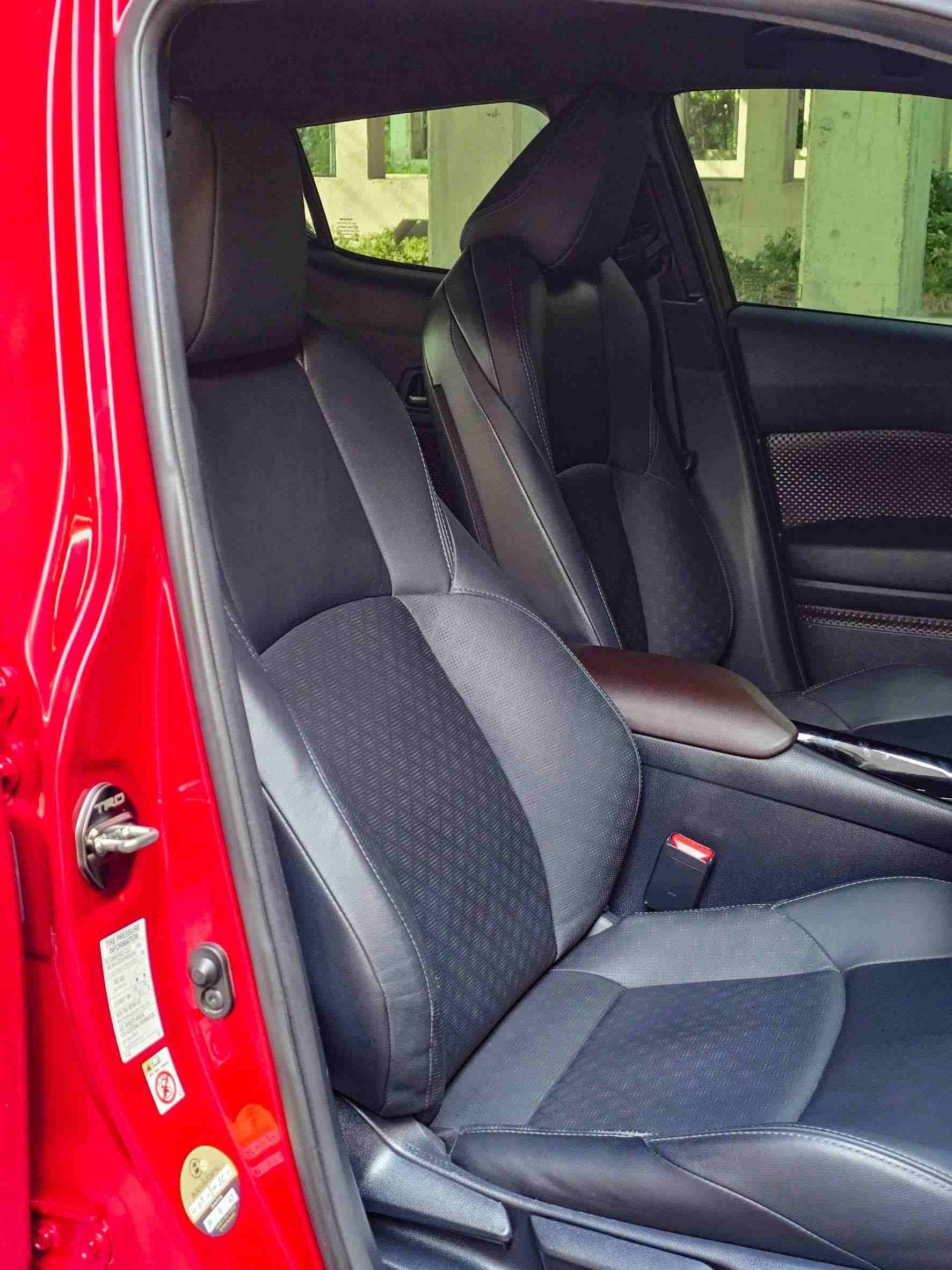 2018 TOYOTA CHR 1.8 Mid Hybrid