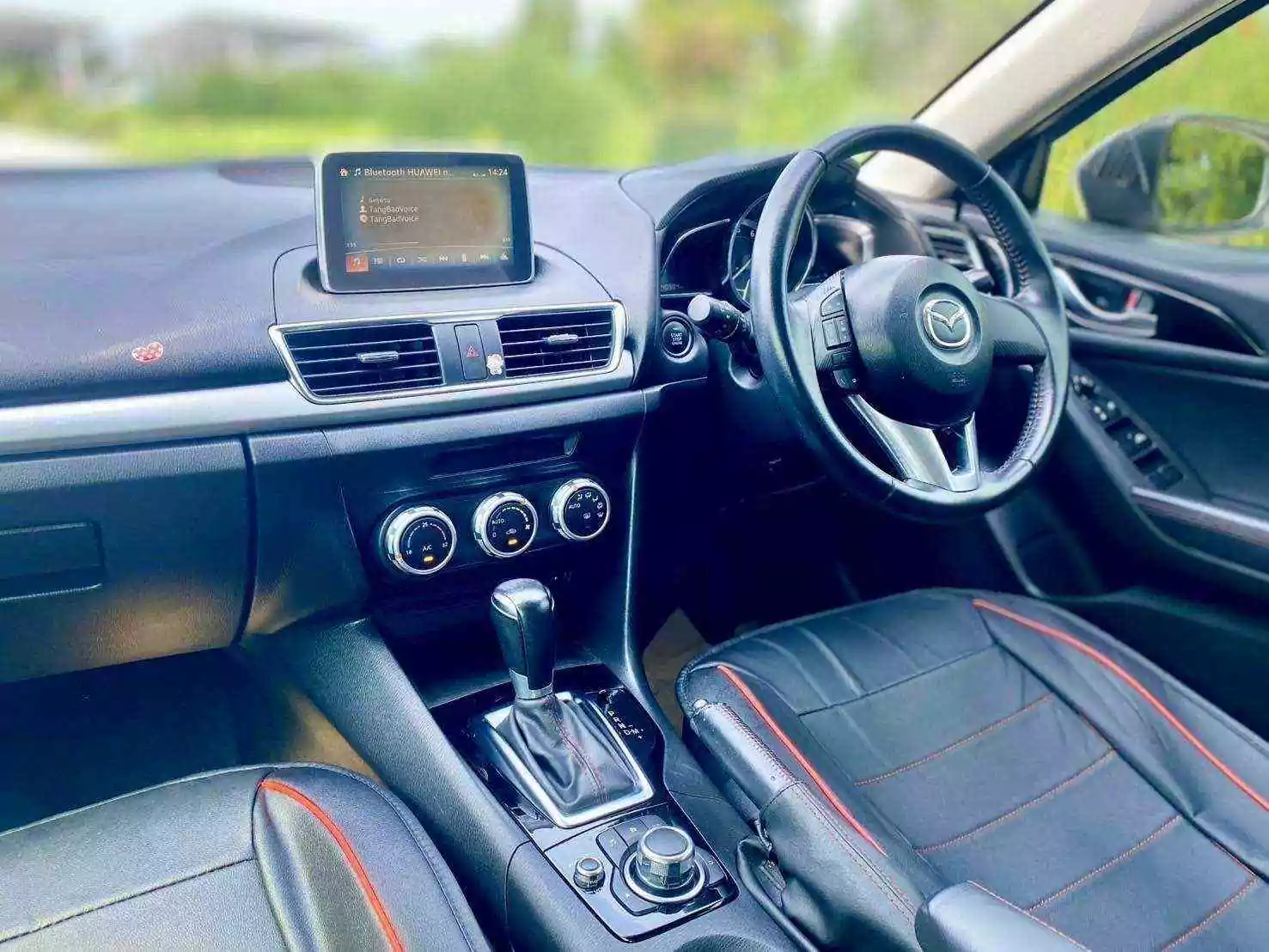 2014 MAZDA 3 2.0S