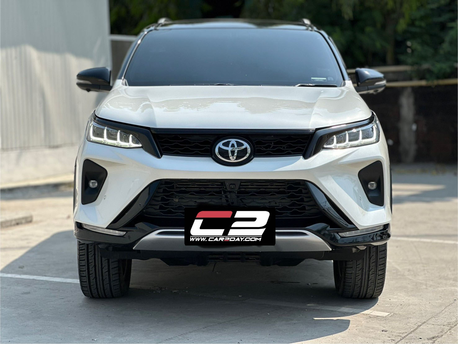 2022 TOYOTA FORTUNER 2.4 LEGENDER 4WD BLACK TOP
