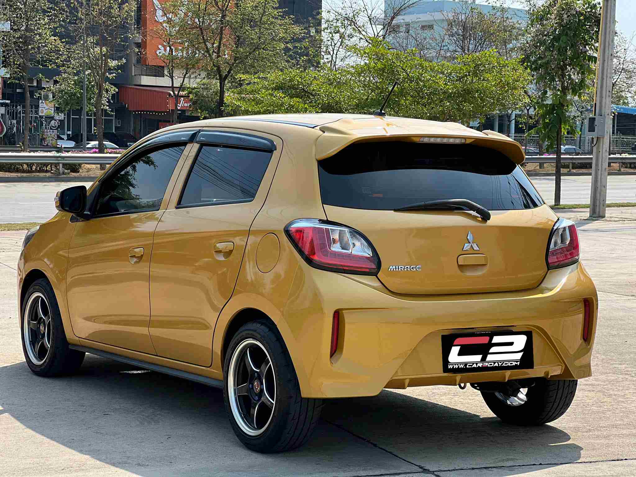 2020 MITSUBISHI MIRAGE 1.2 GLX (MNC)