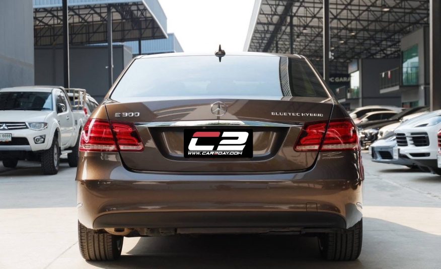 2015 BENZ E300 BLUETEC HYBRID EXCLUSIVE