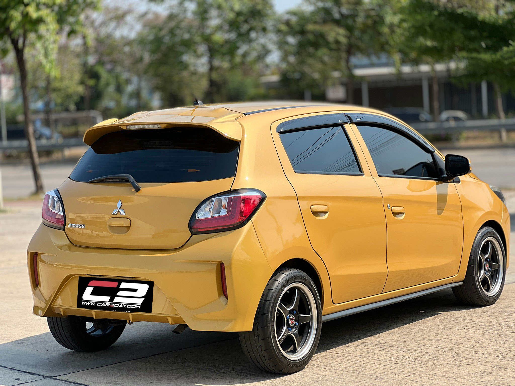 2020 MITSUBISHI MIRAGE 1.2 GLX (MNC)