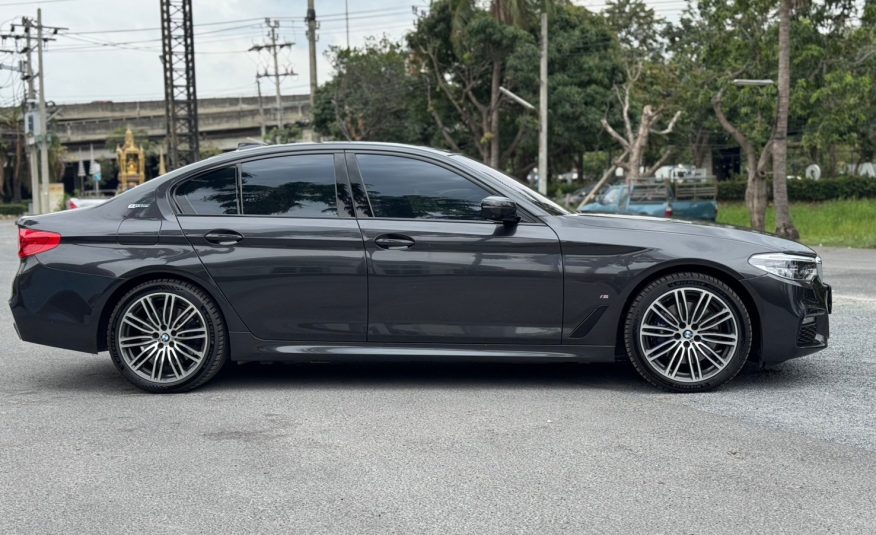 2019 BMW 530e M Sport