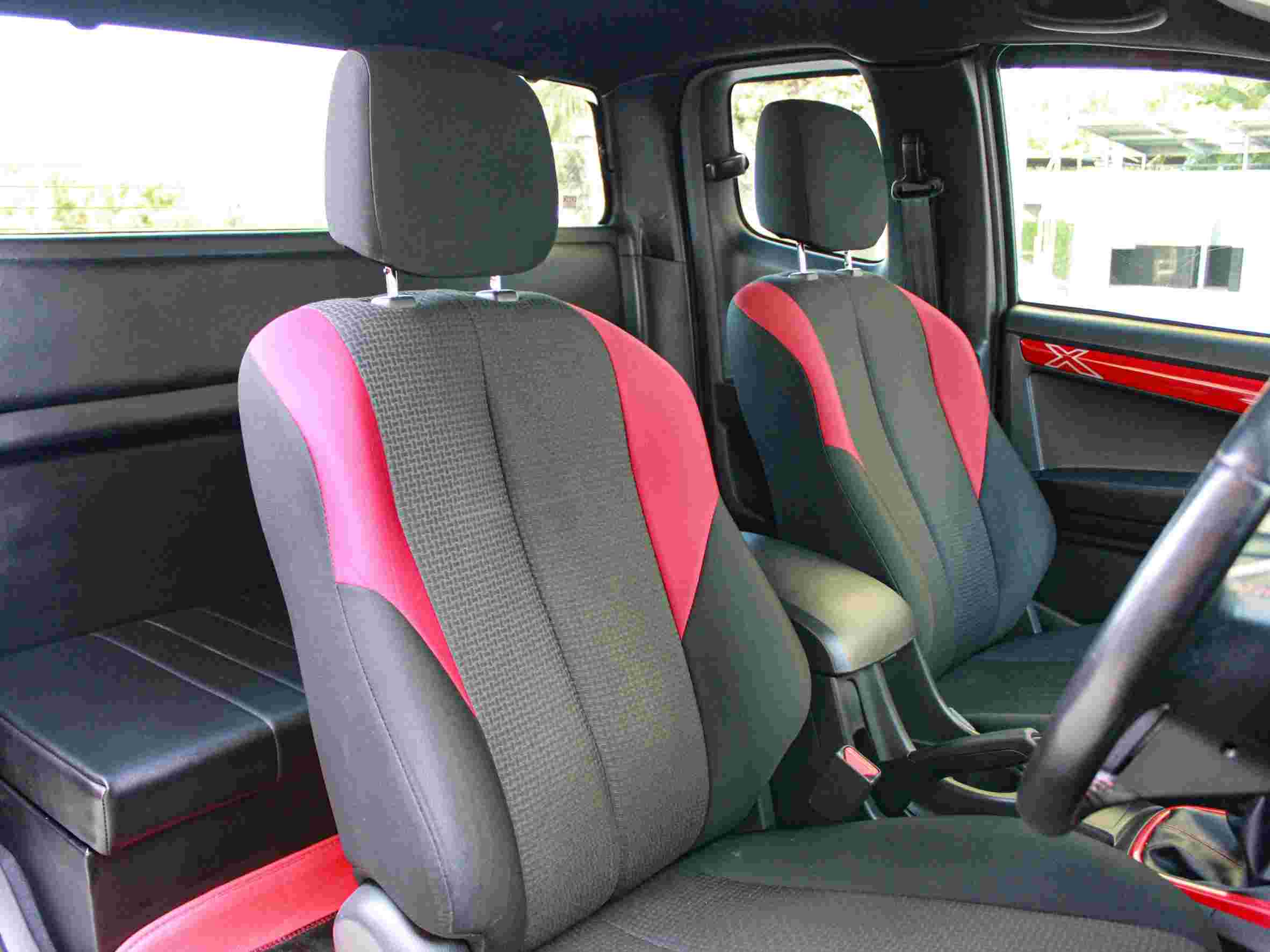 2017 ISUZU DMAX 1.9 Ddi Z X-series