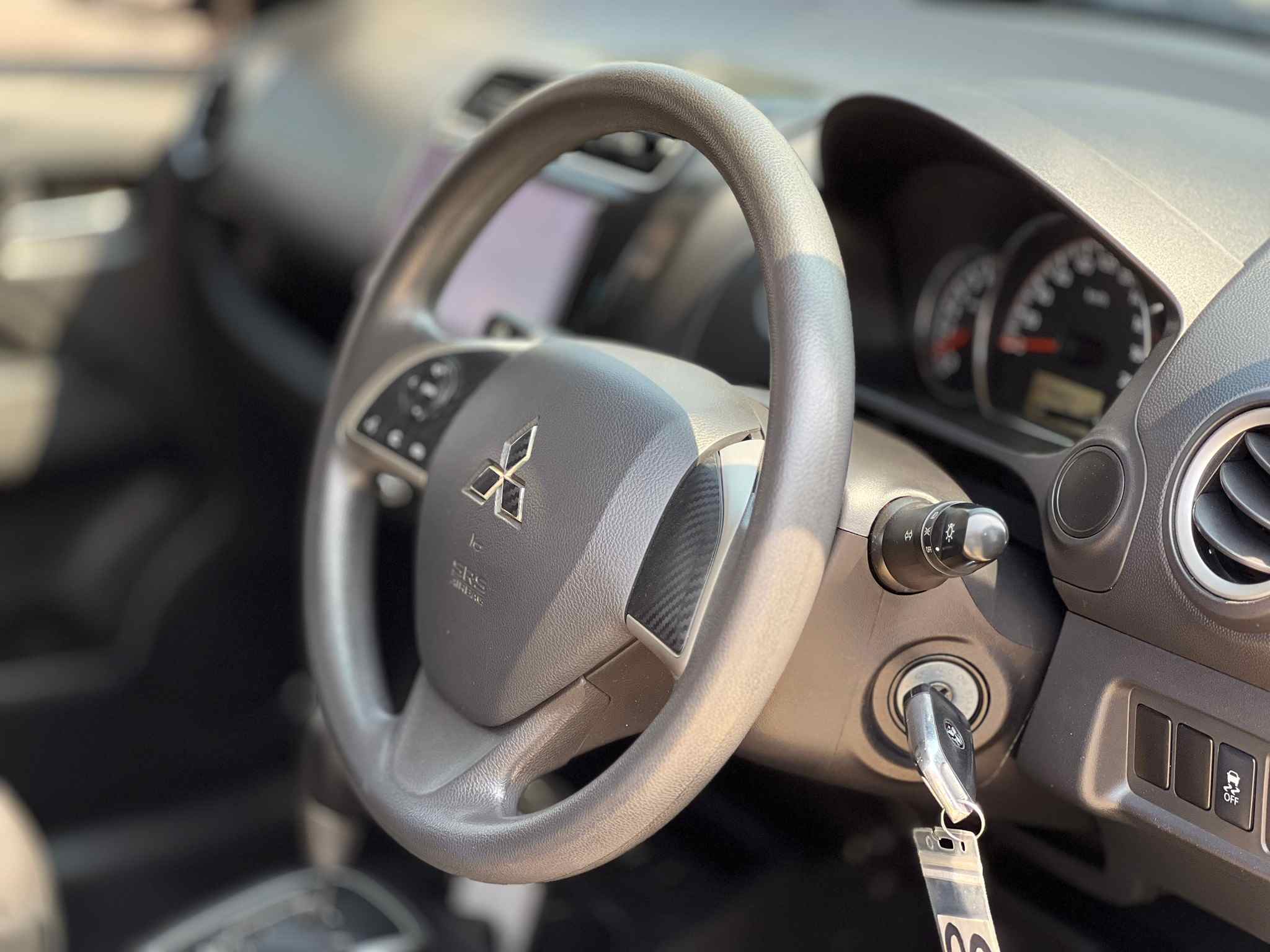 2020 MITSUBISHI MIRAGE 1.2 GLX (MNC)
