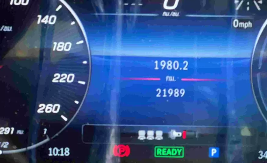 2023 Mercedes Benz C350e AMG Dynamic (W206)
