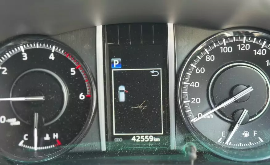 2022 TOYOTA FORTUNER 2.4 LEGENDER 4WD BLACK TOP