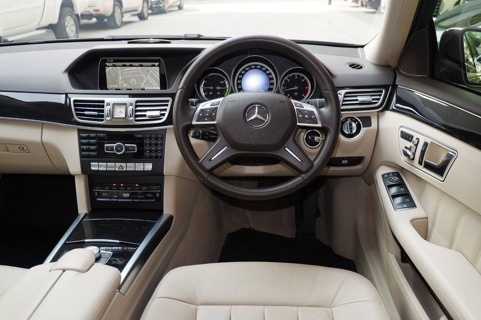 2015 BENZ E300 BLUETEC HYBRID EXCLUSIVE