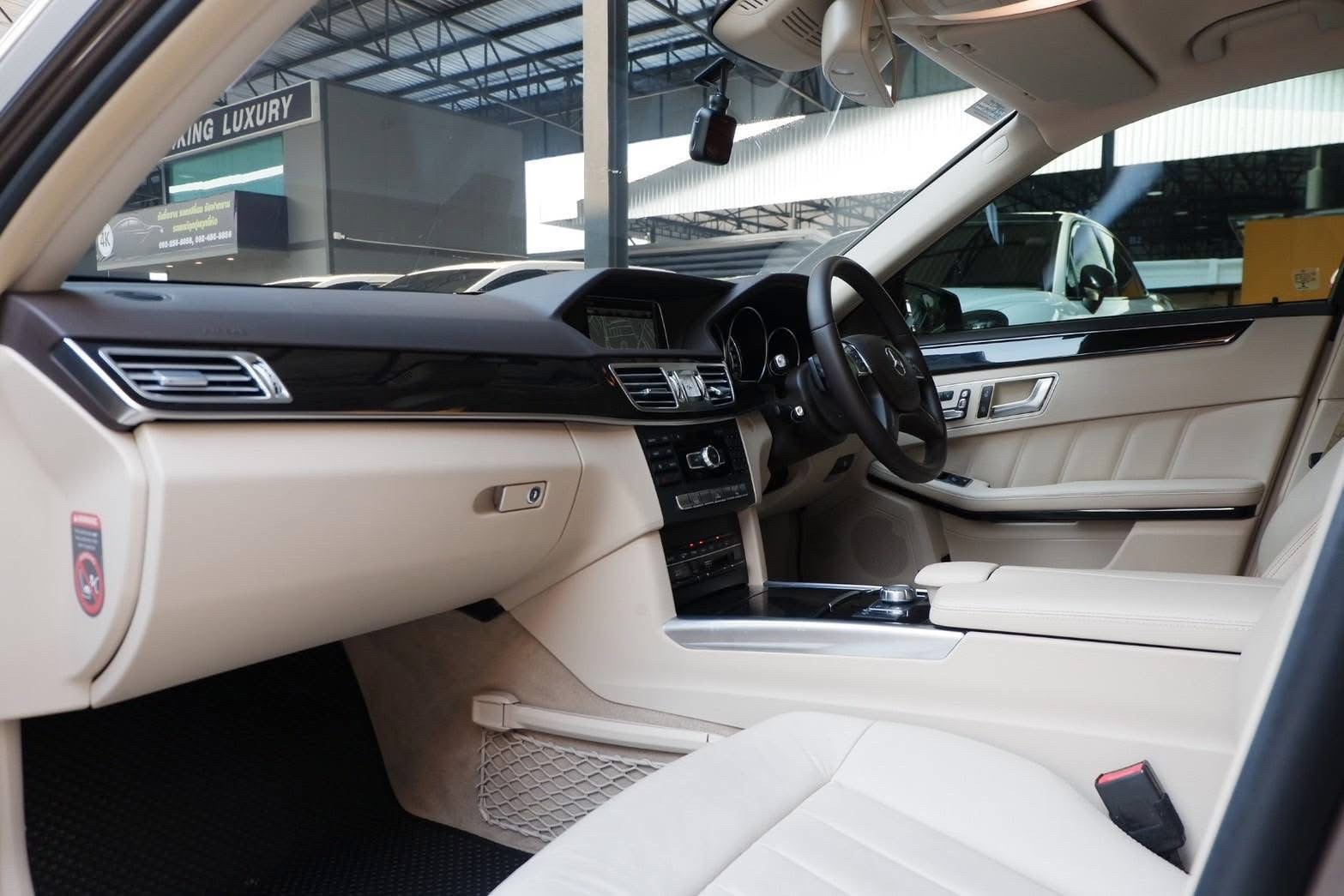 2015 BENZ E300 BLUETEC HYBRID EXCLUSIVE