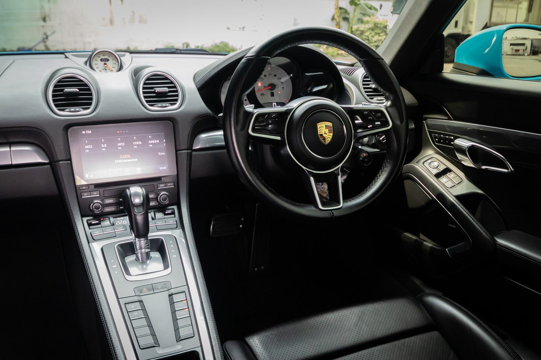 2017 Porsche 718 Cayman S