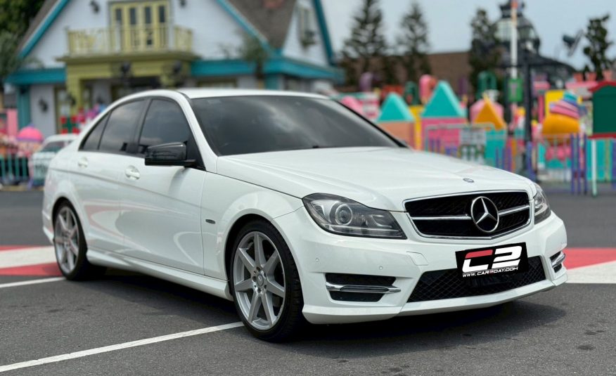 2013 Mercedes Benz C200 CGI Edition C