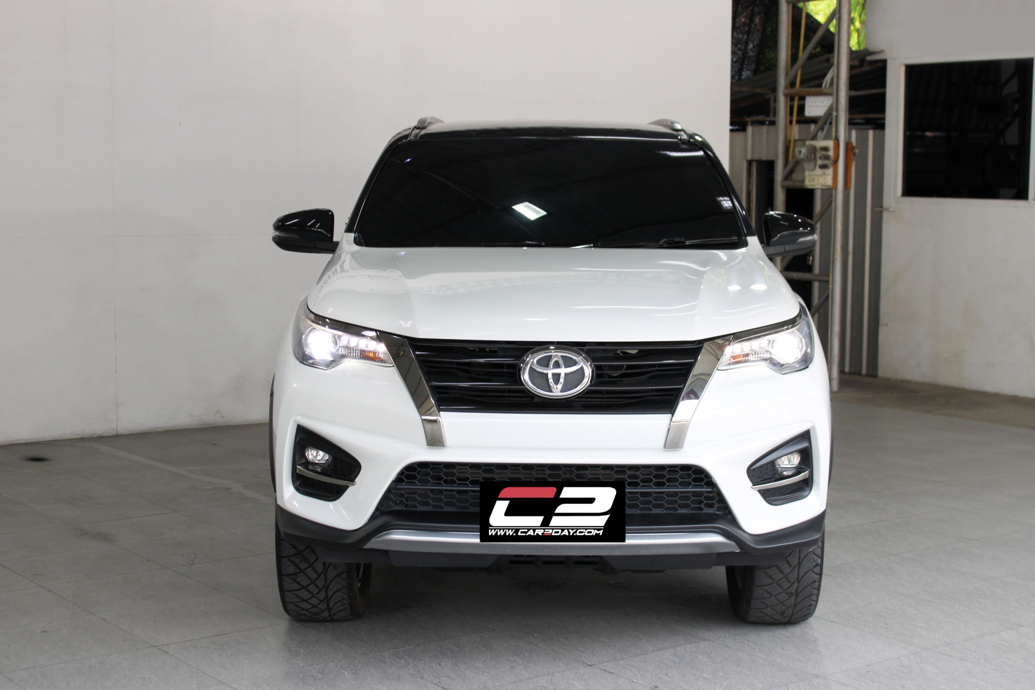 2019 TOYOTA FORTUNER 2WD 2.8 TRD SPORTIVO AT