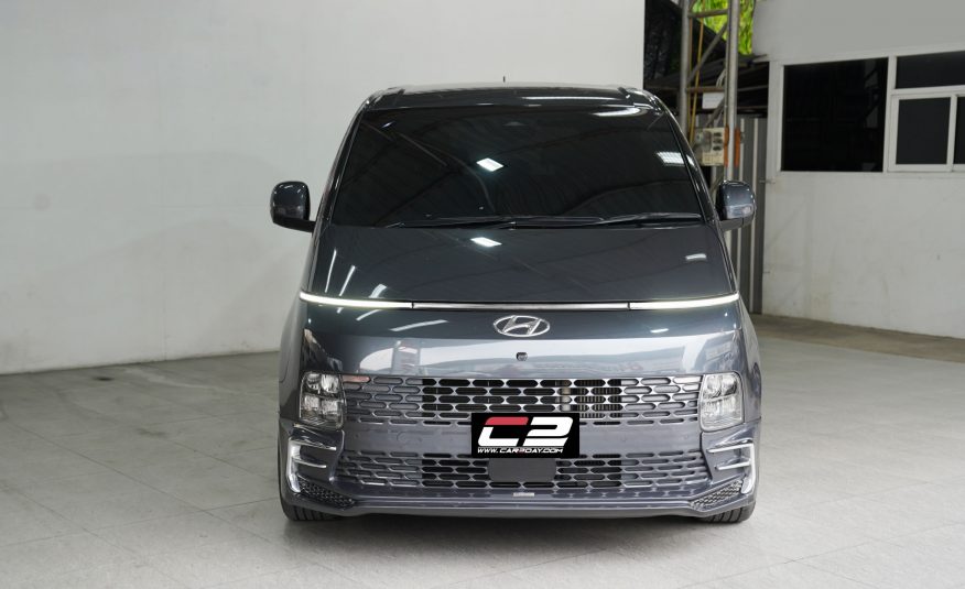 2022 HYUNDAI STARIA 2.2 SEL 8AT