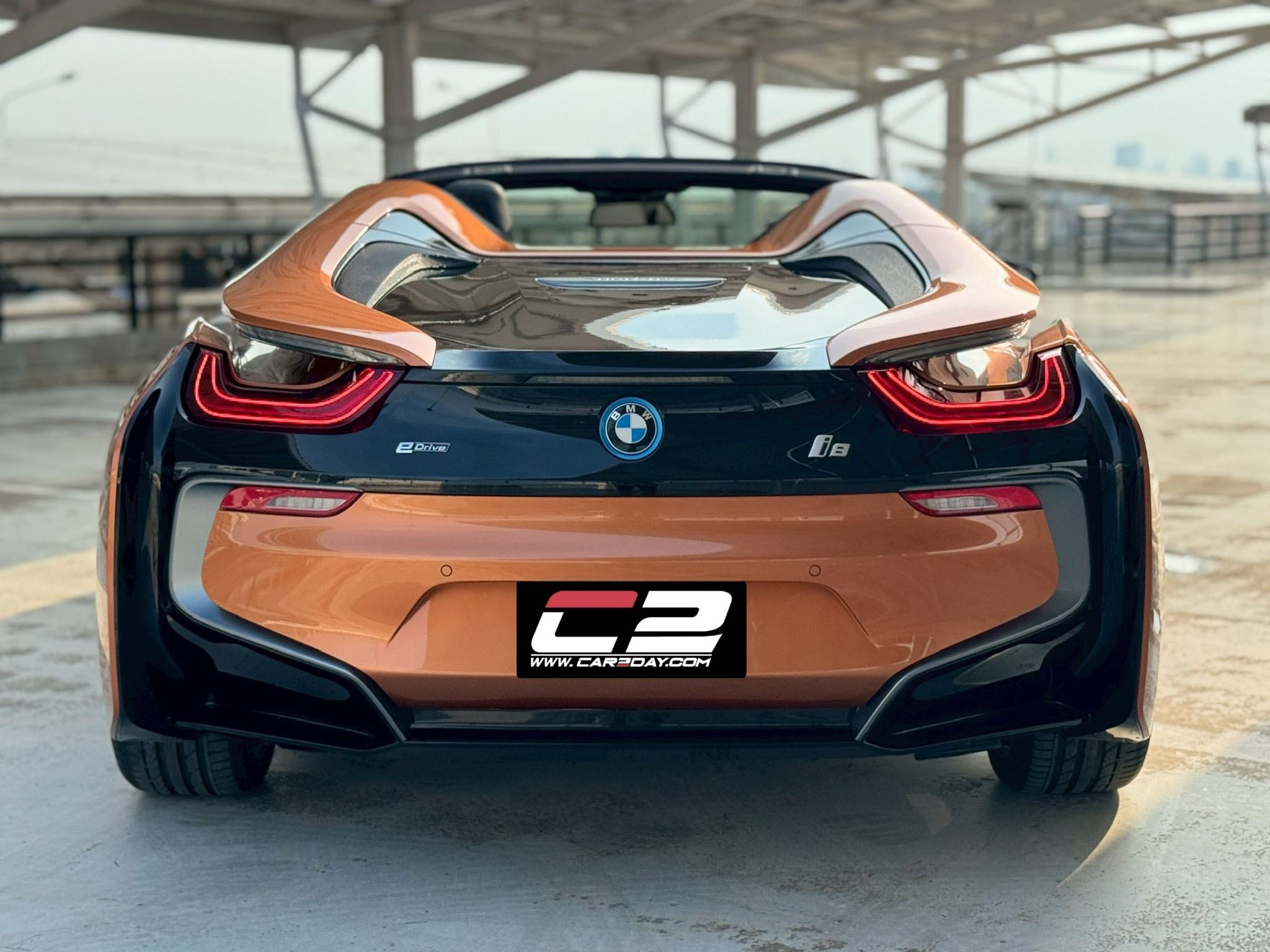 2021 BMW i8 Roadster