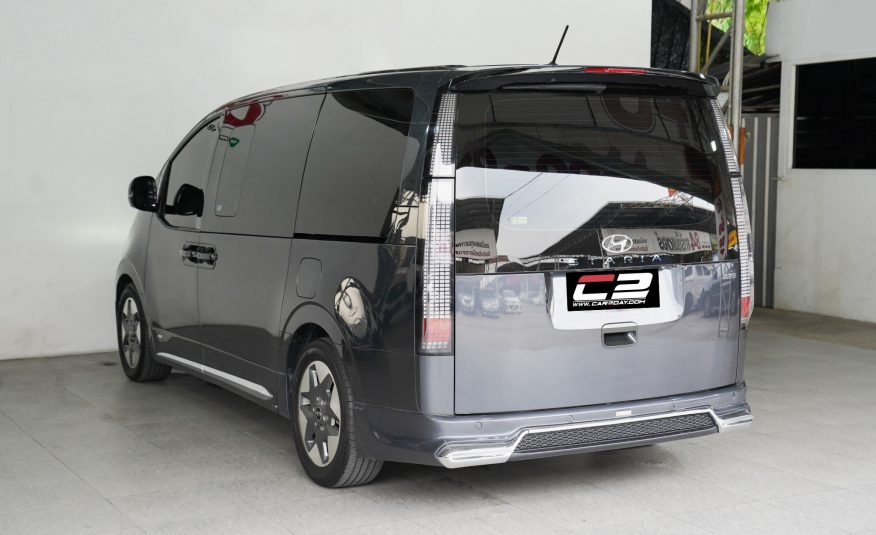 2022 HYUNDAI STARIA 2.2 SEL 8AT