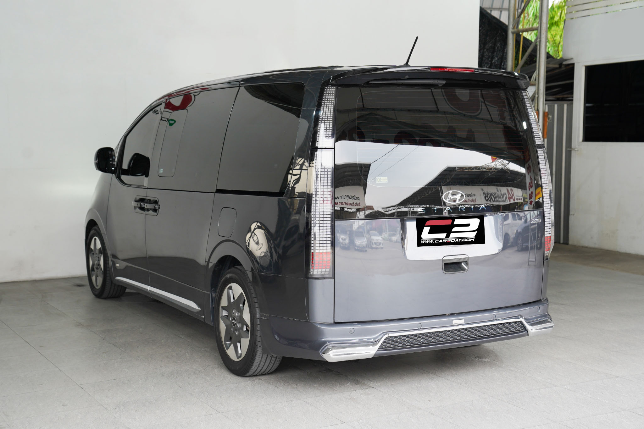 2022 HYUNDAI STARIA 2.2 SEL 8AT