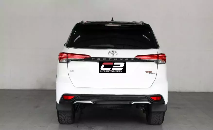 2019 TOYOTA FORTUNER 2WD 2.8 TRD SPORTIVO AT
